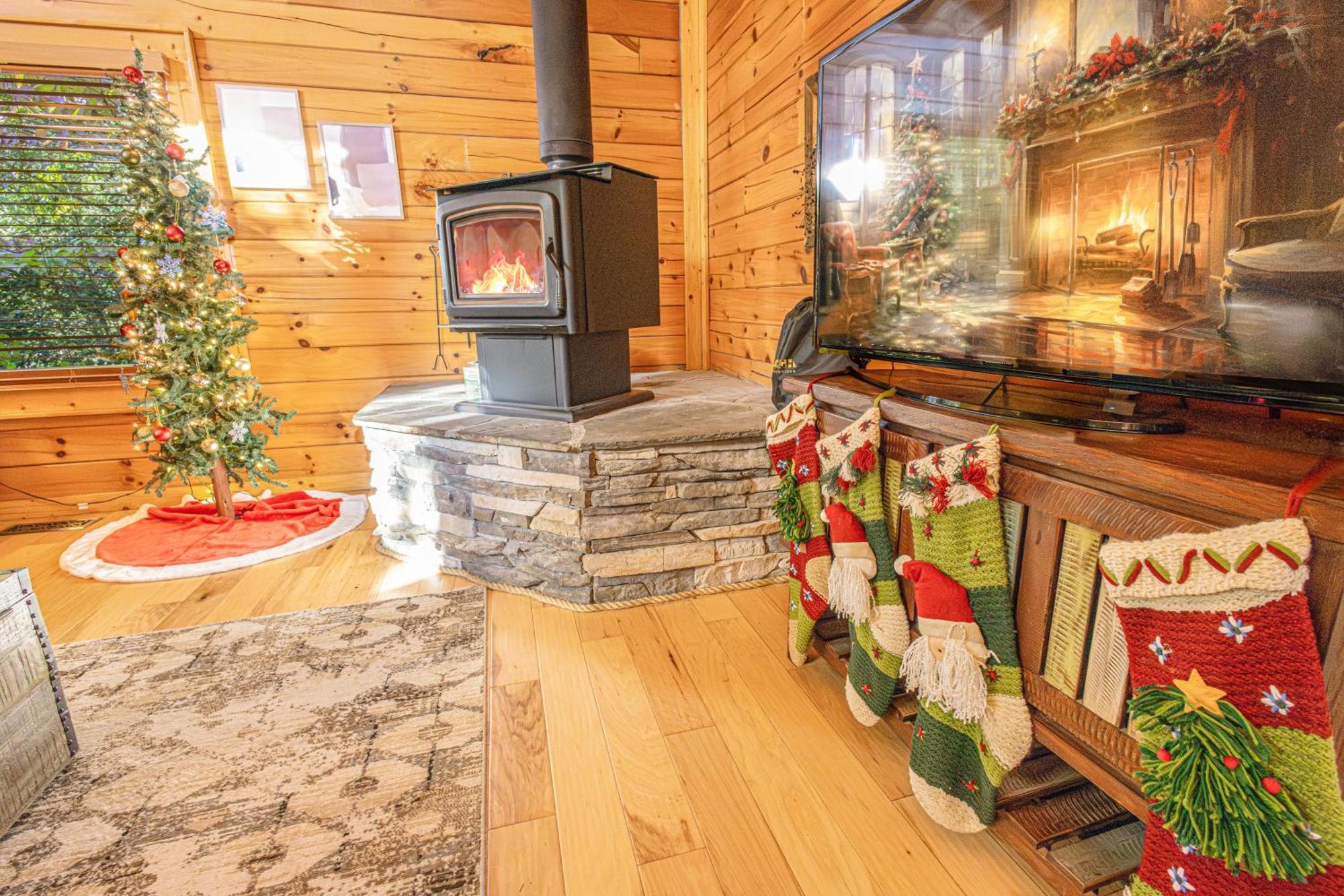 Love Me Tender Studio Cabin Sevierville Εξωτερικό φωτογραφία